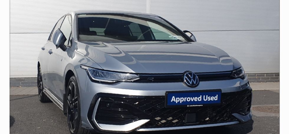 Volkswagen Golf 2025