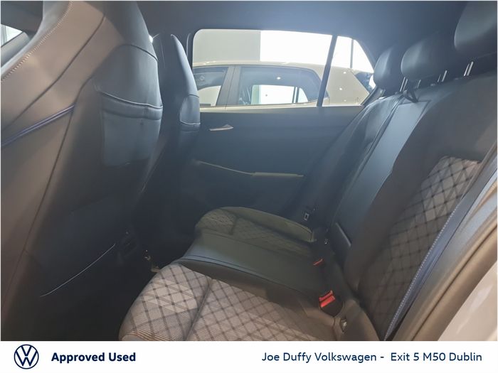 Volkswagen Golf 2026