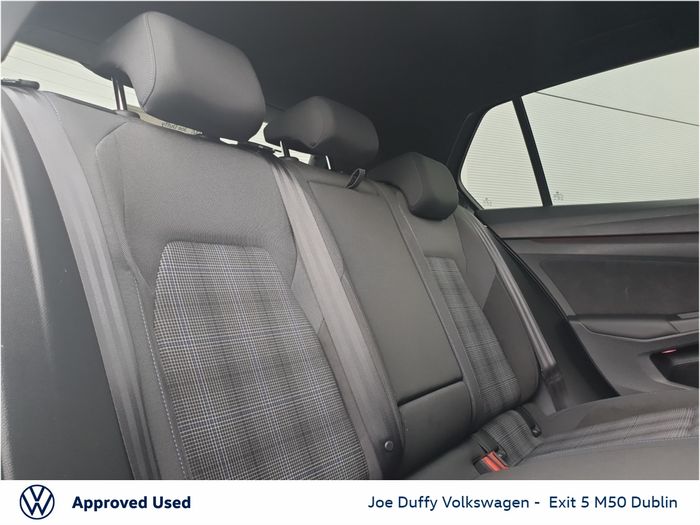 Volkswagen Golf 2024