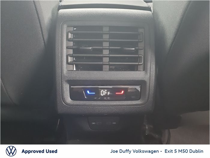 Volkswagen Golf 2024