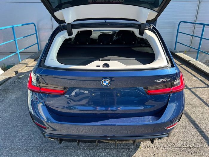 BMW 3 Series 2022