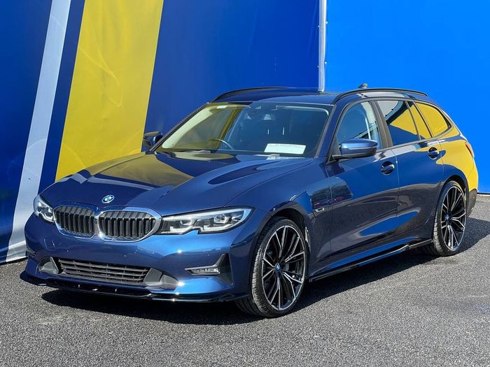 BMW 3 Series 2022