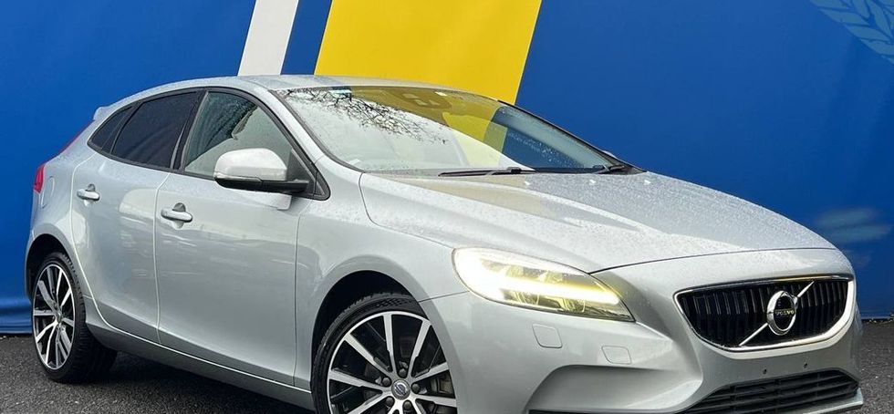 Volvo V40 2018