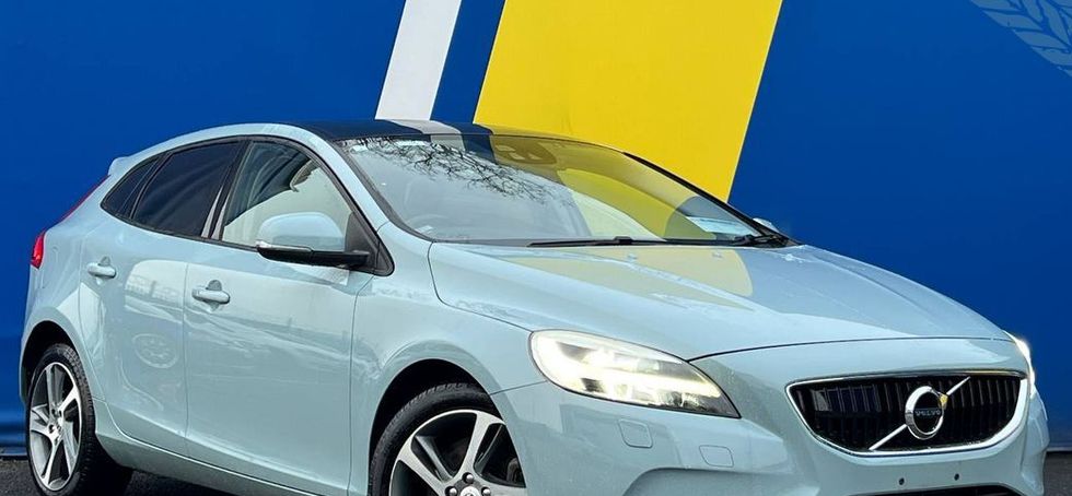 Volvo V40 2017