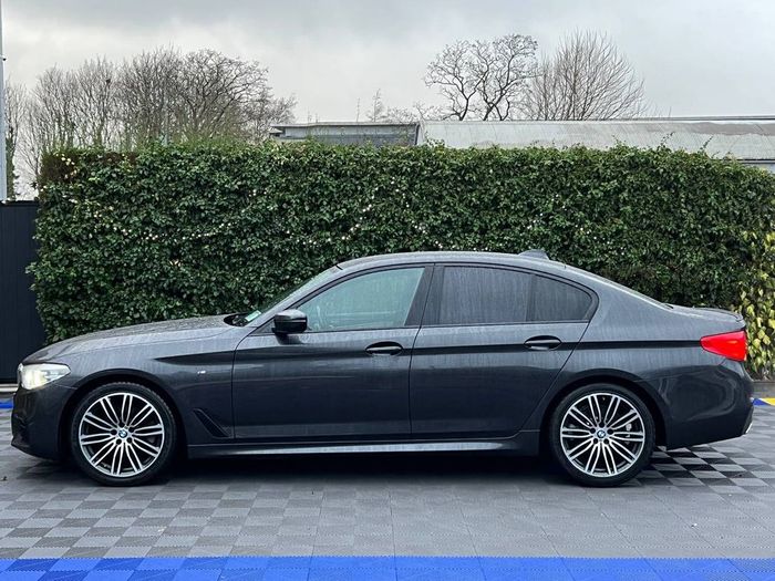 BMW 5 Series 2019