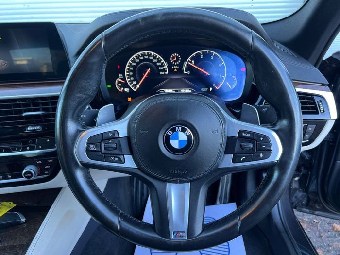 BMW 5 Series 2019