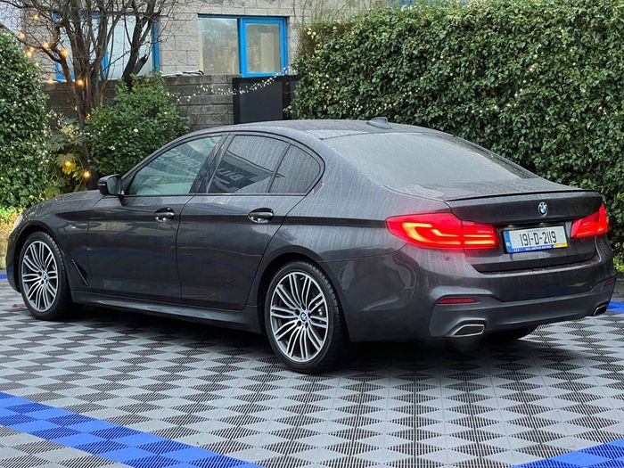 BMW 5 Series 2019