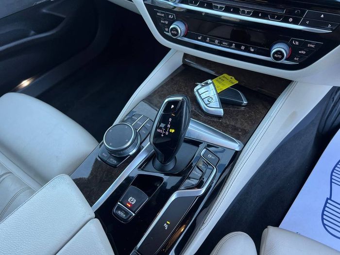 BMW 5 Series 2019