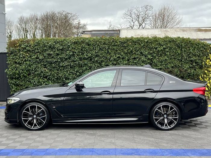 BMW 5 Series 2020