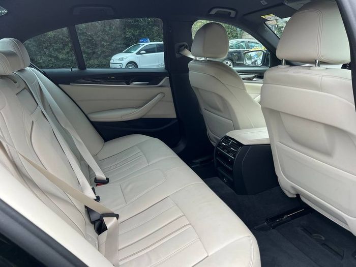 BMW 5 Series 2020