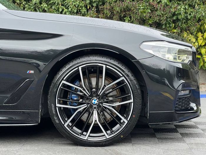 BMW 5 Series 2020