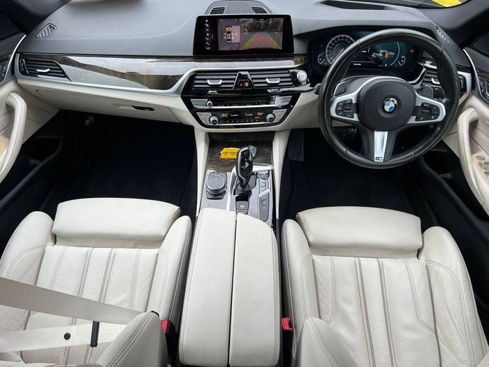BMW 5 Series 2020