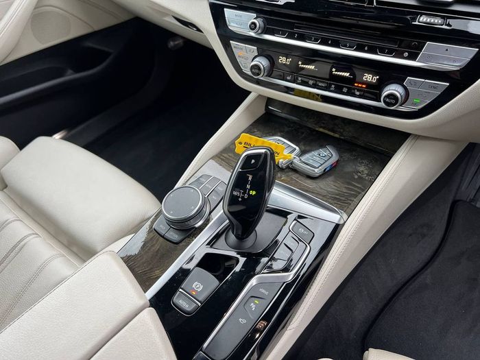 BMW 5 Series 2020