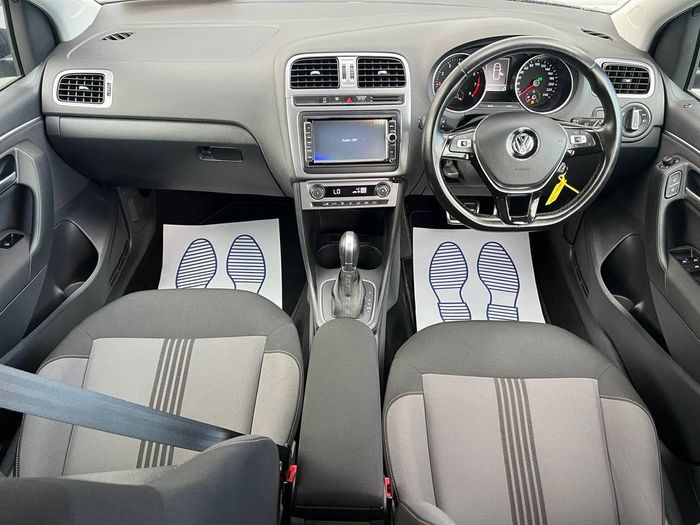 Volkswagen Polo 2016