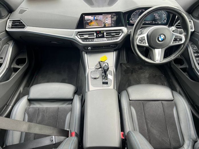 BMW 3 Series 2021