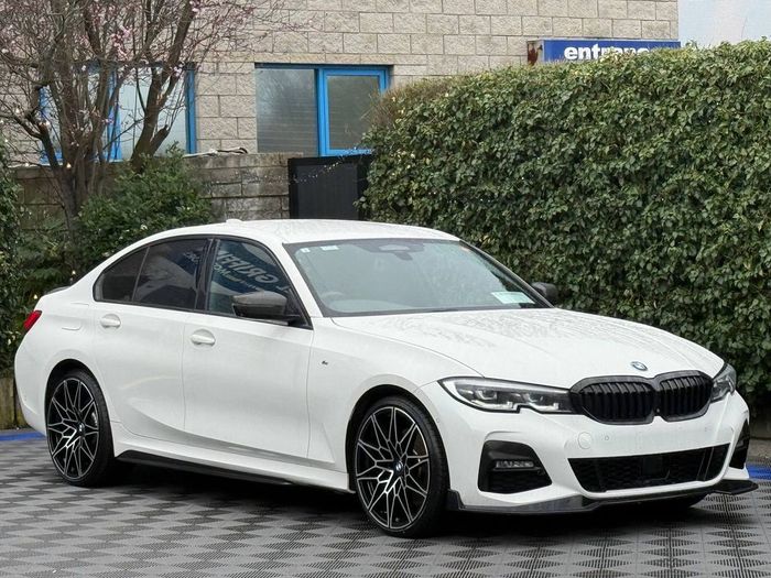 BMW 3 Series 2021
