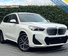 BMW iX1 2025