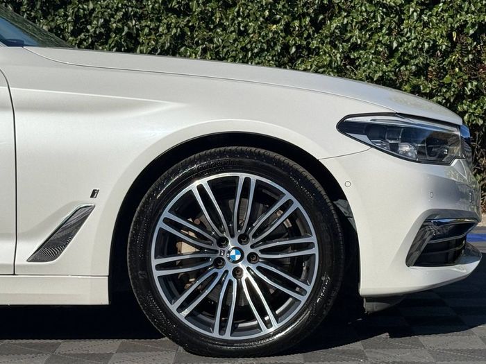 BMW 5 Series 2018