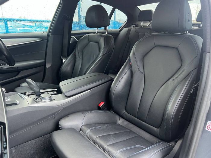 BMW 5 Series 2019
