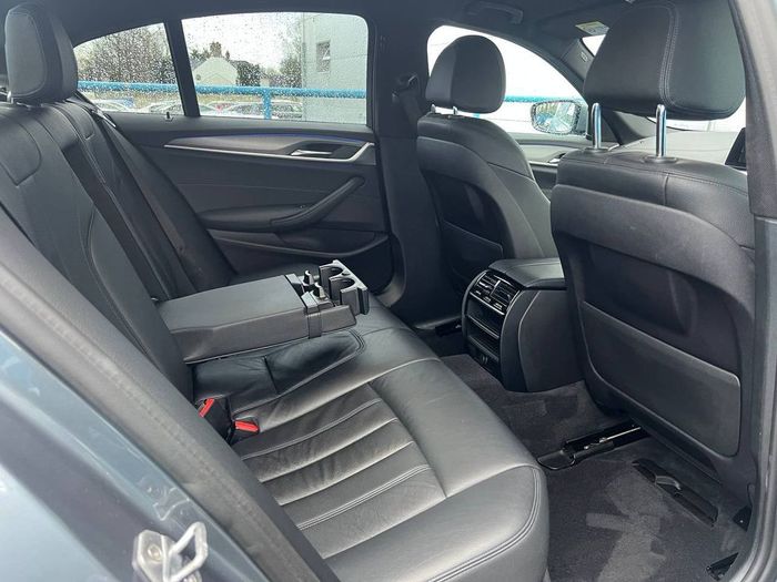 BMW 5 Series 2019