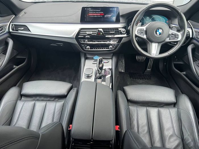 BMW 5 Series 2019