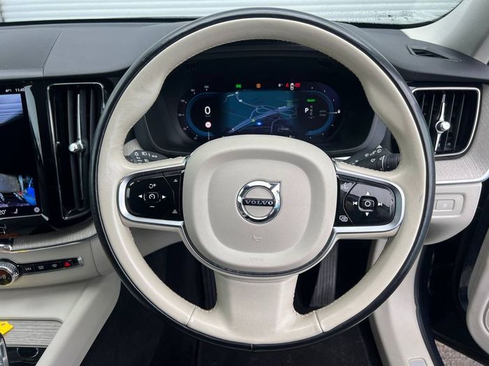 Volvo XC60 2023