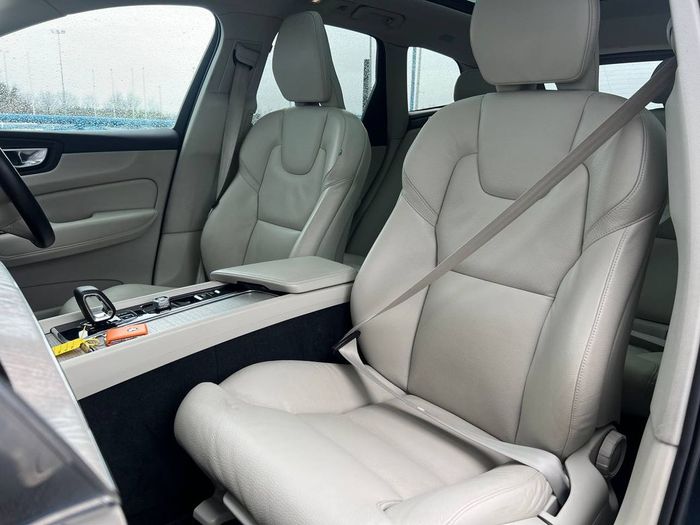 Volvo XC60 2023