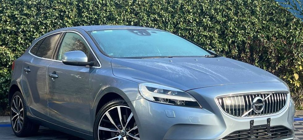 Volvo V40 2017