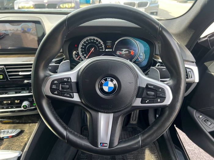 BMW 5 Series 2019