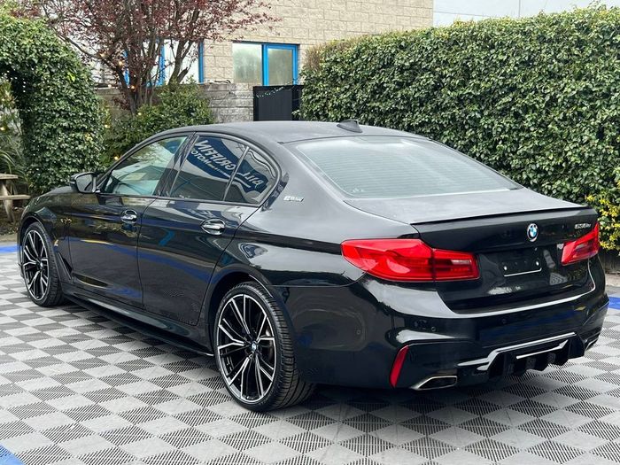 BMW 5 Series 2019