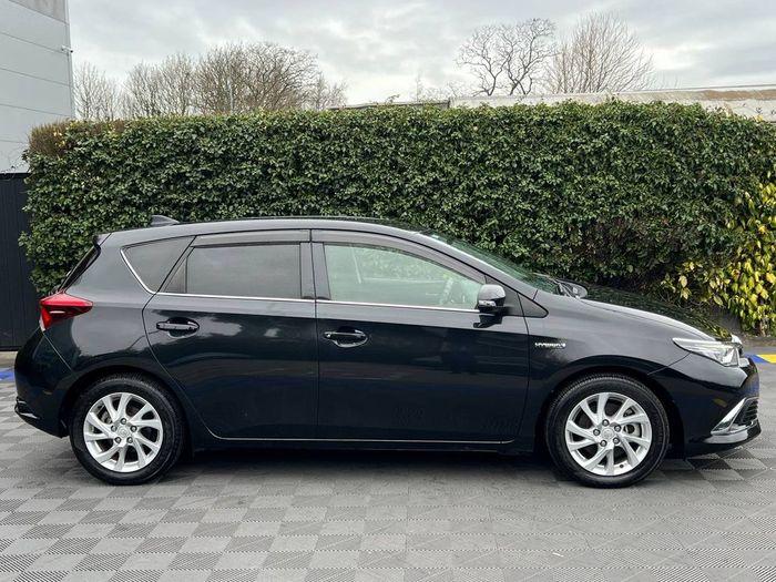 Toyota Auris 2016