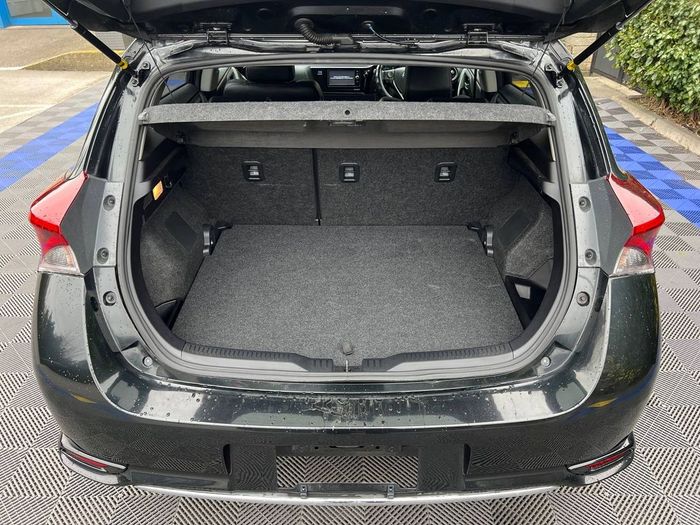 Toyota Auris 2016