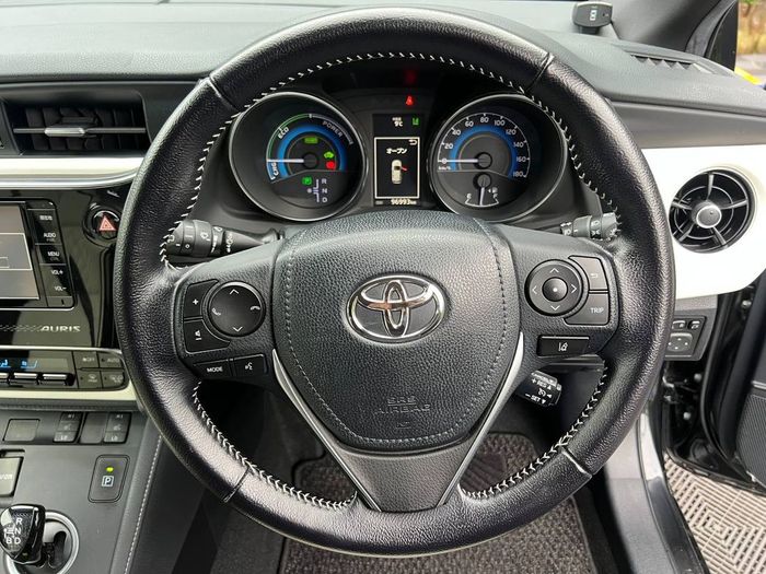 Toyota Auris 2016