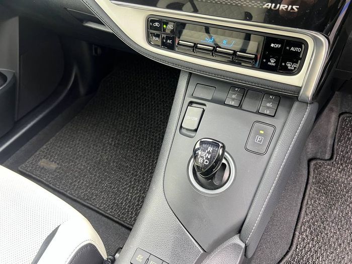 Toyota Auris 2016