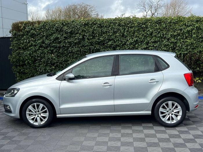 Volkswagen Polo 2015