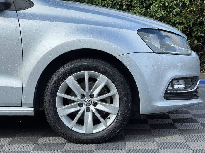 Volkswagen Polo 2015