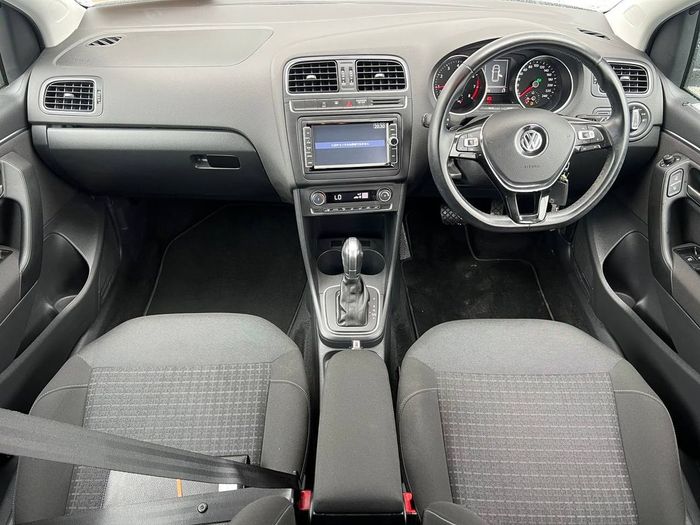 Volkswagen Polo 2015