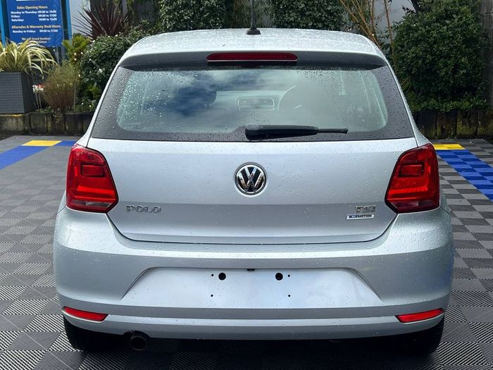 Volkswagen Polo 2015