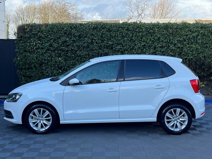 Volkswagen Polo 2015