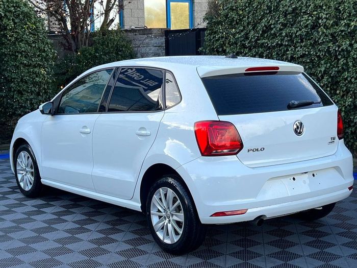 Volkswagen Polo 2015