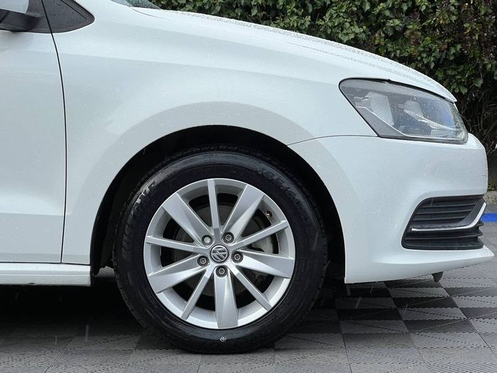 Volkswagen Polo 2015