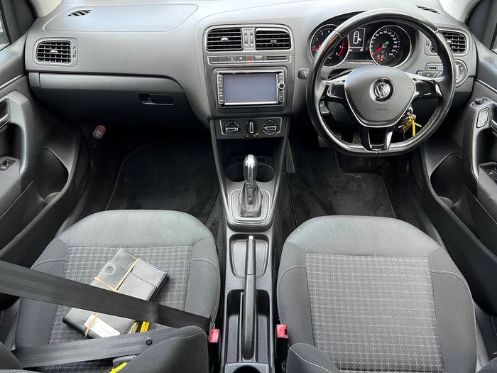 Volkswagen Polo 2015