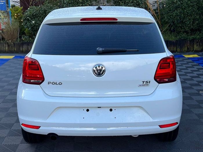 Volkswagen Polo 2015