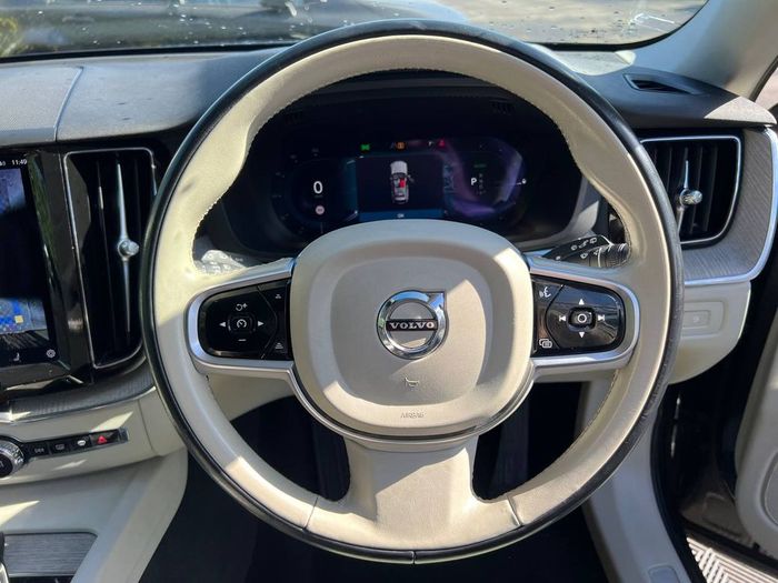 Volvo XC60 2023