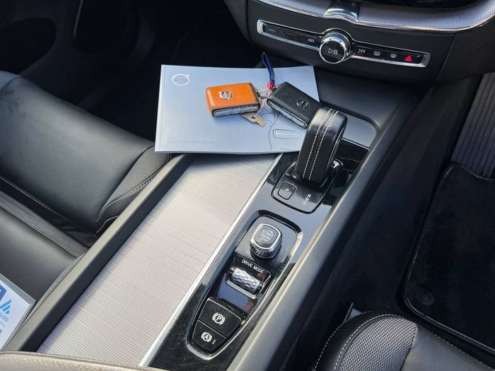 Volvo XC60 2021