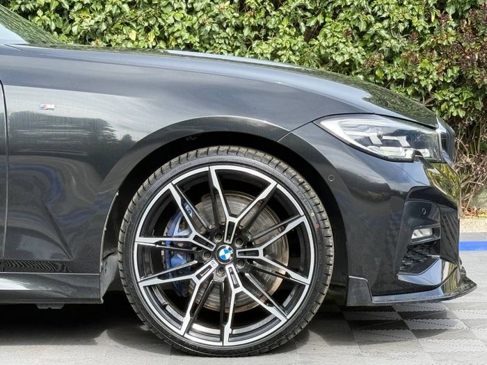 BMW 3 Series 2020