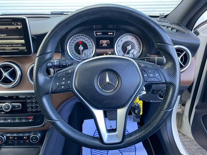 Mercedes-Benz A-Class 2015