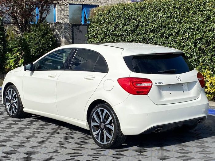 Mercedes-Benz A-Class 2015