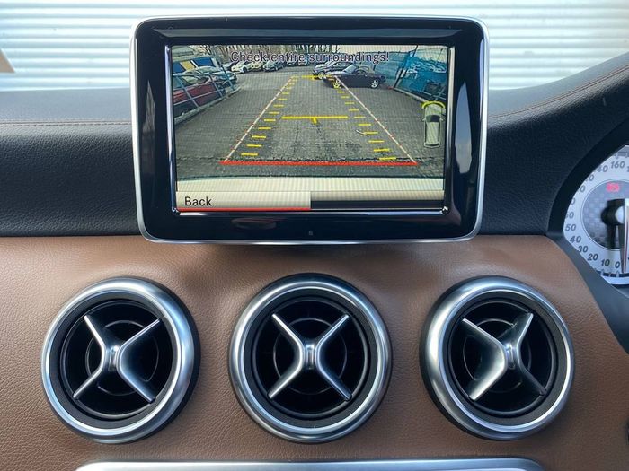 Mercedes-Benz A-Class 2015