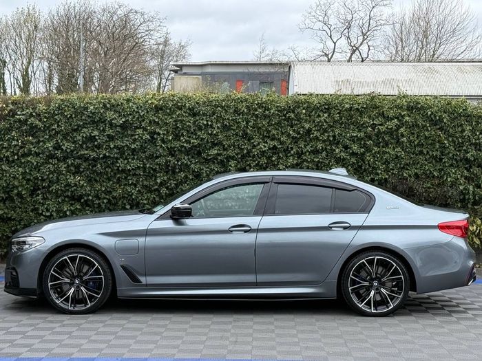 BMW 5 Series 2019